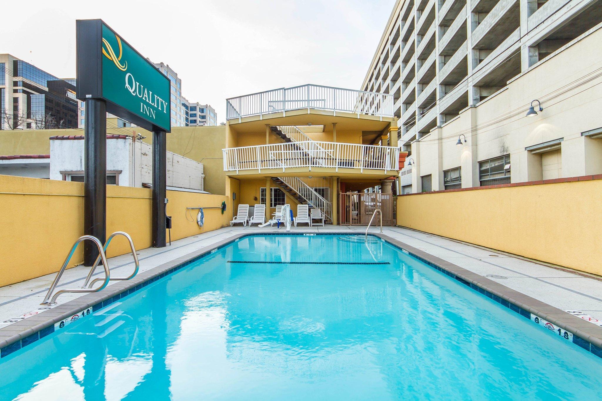 Quality Inn Sacramento Convention Center Bagian luar foto