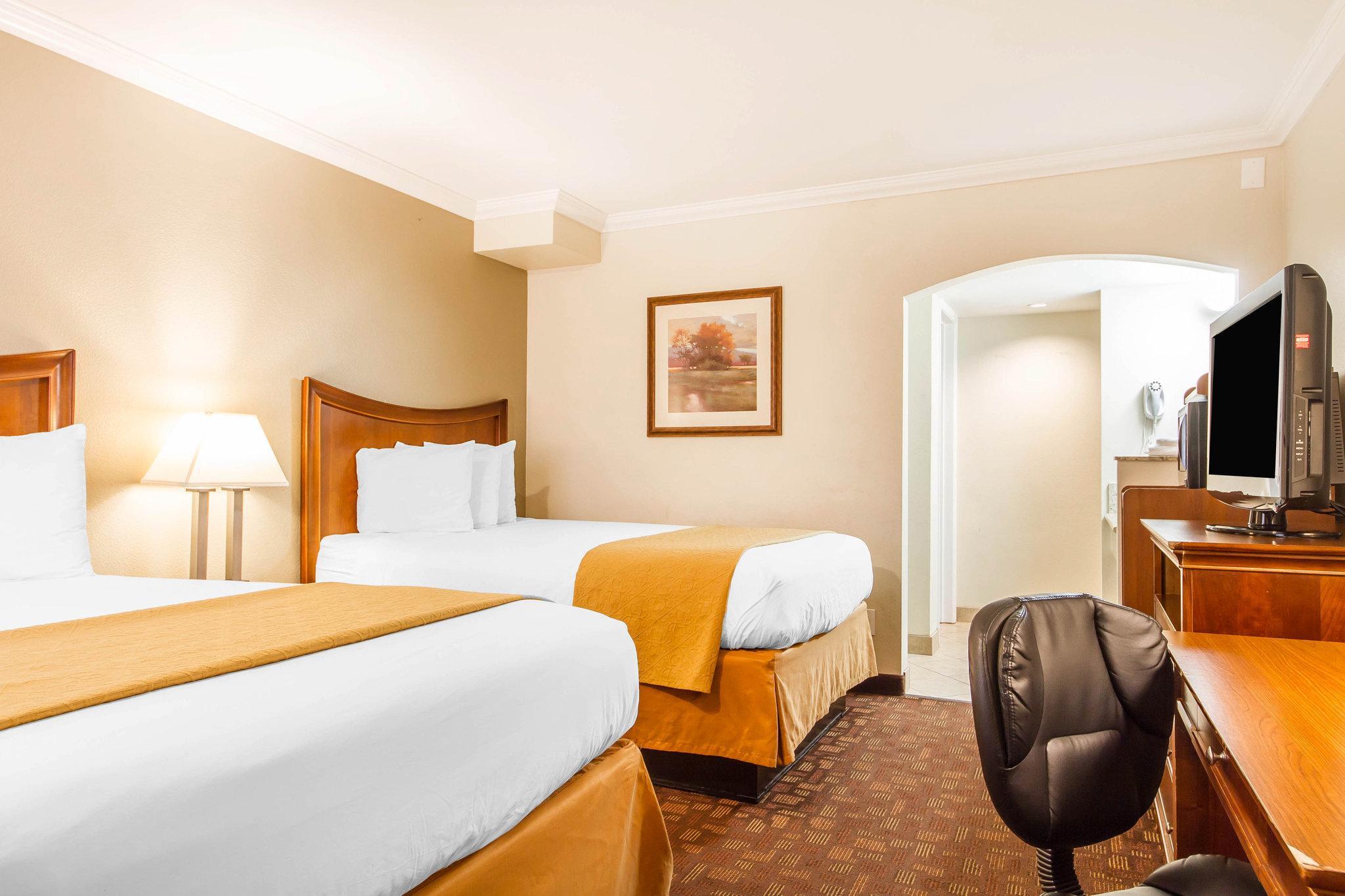 Quality Inn Sacramento Convention Center Bagian luar foto