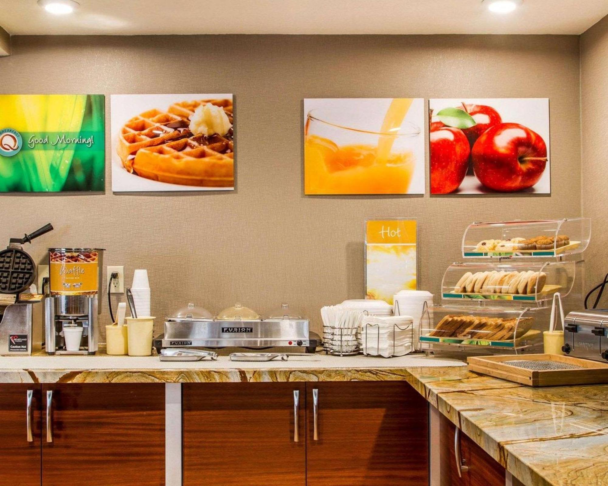 Quality Inn Sacramento Convention Center Bagian luar foto
