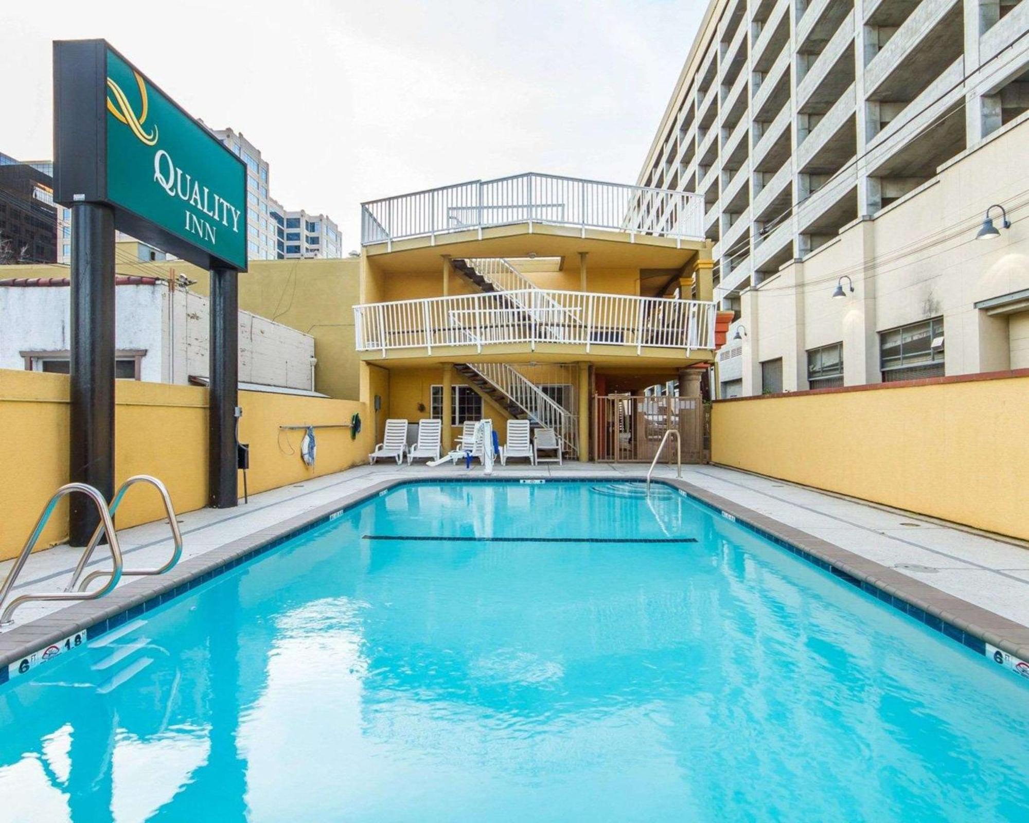 Quality Inn Sacramento Convention Center Bagian luar foto